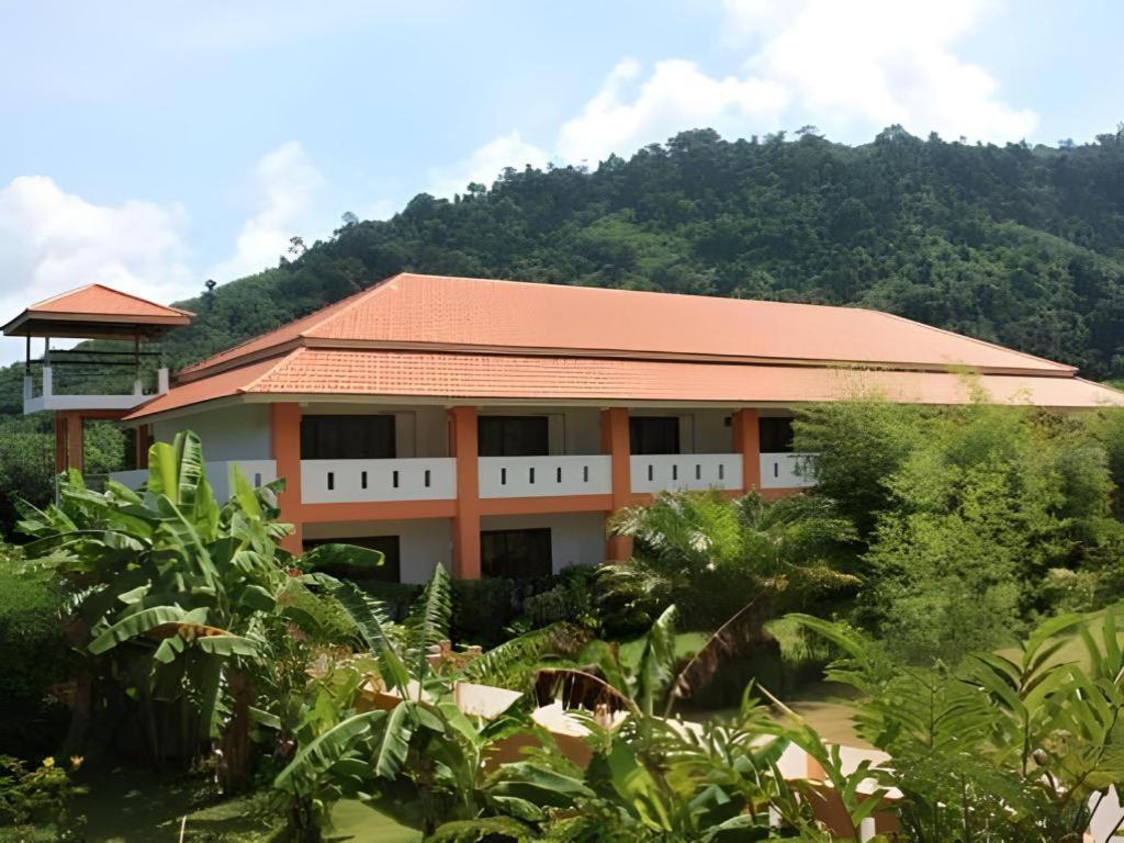 Khaolak Palm Hill Resort Khao Lak Exterior photo